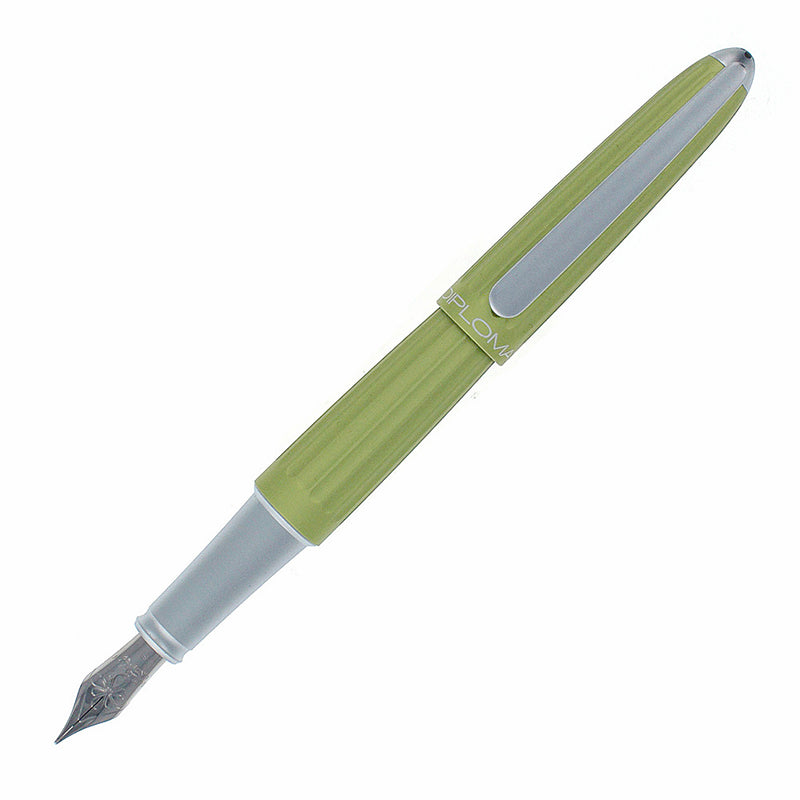 Diplomat Aero Fountain Pen, Citrus, Fine Nib