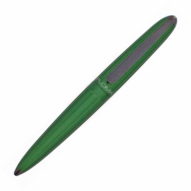 Diplomat Aero Fountain Pen, Green, Medium Nib
